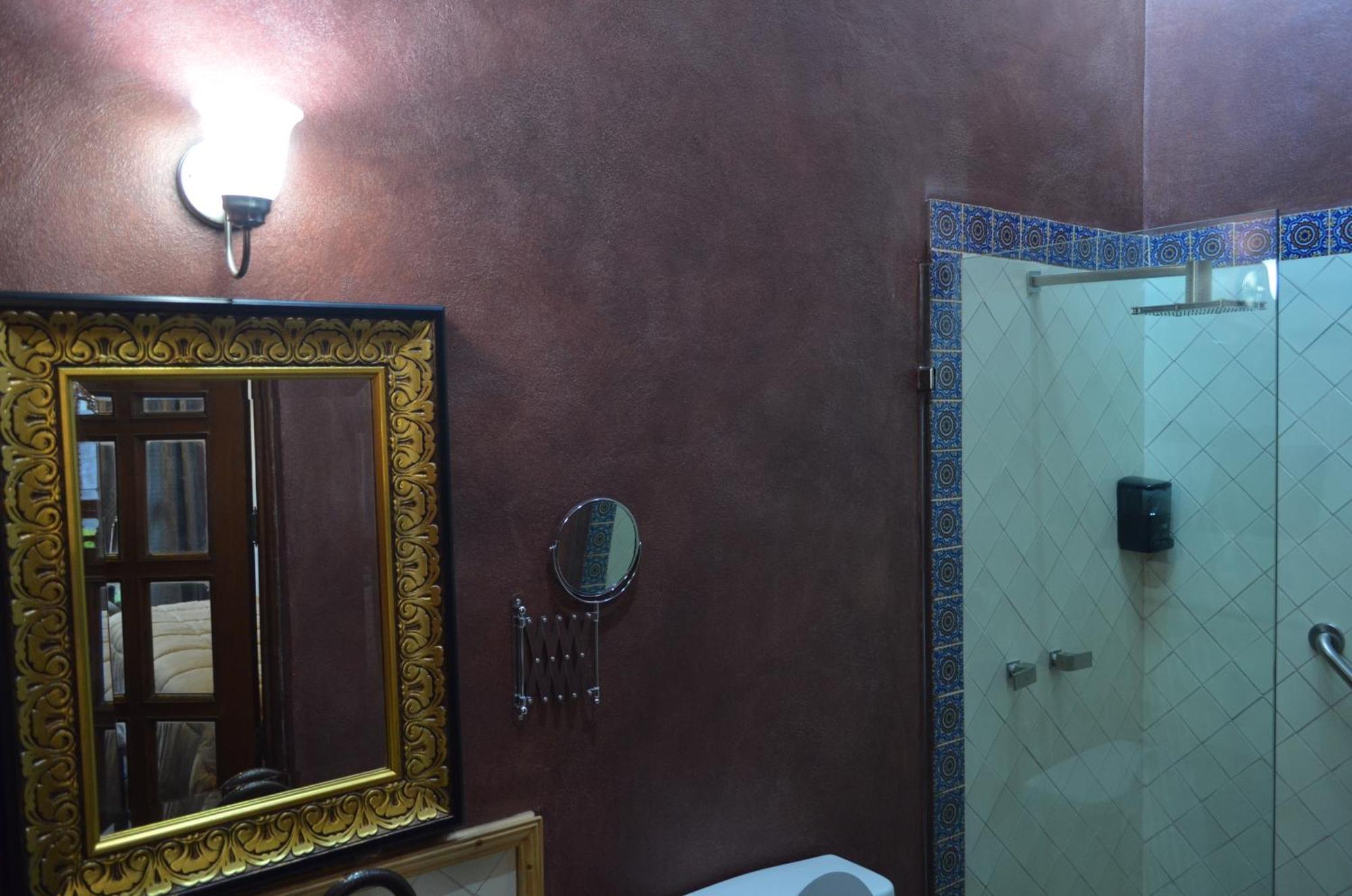 Hotel Art Gallery Casona De Los Milagros Colima Luaran gambar